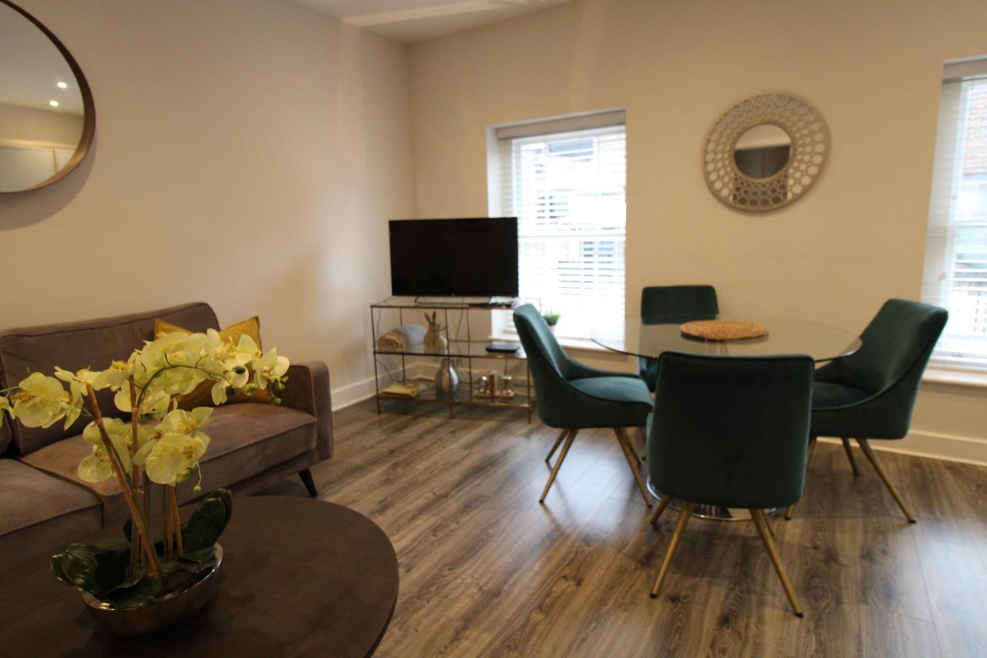 The Warren @ Short Stays Basingstoke Zimmer foto